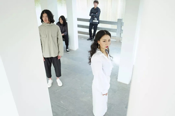 偏袒乐队深圳演唱会