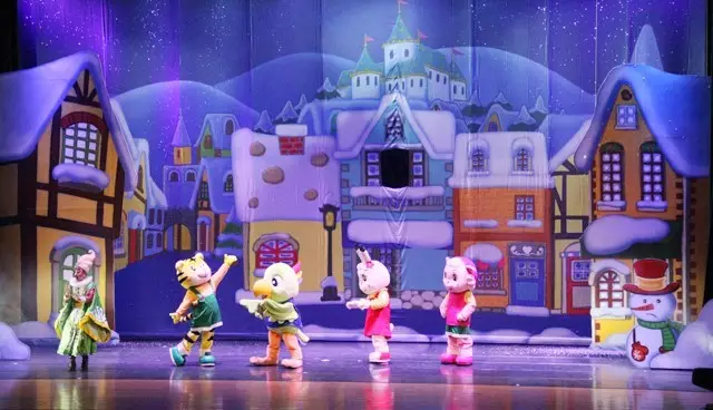 2019舞台剧和拖拉虫说再见沈阳站