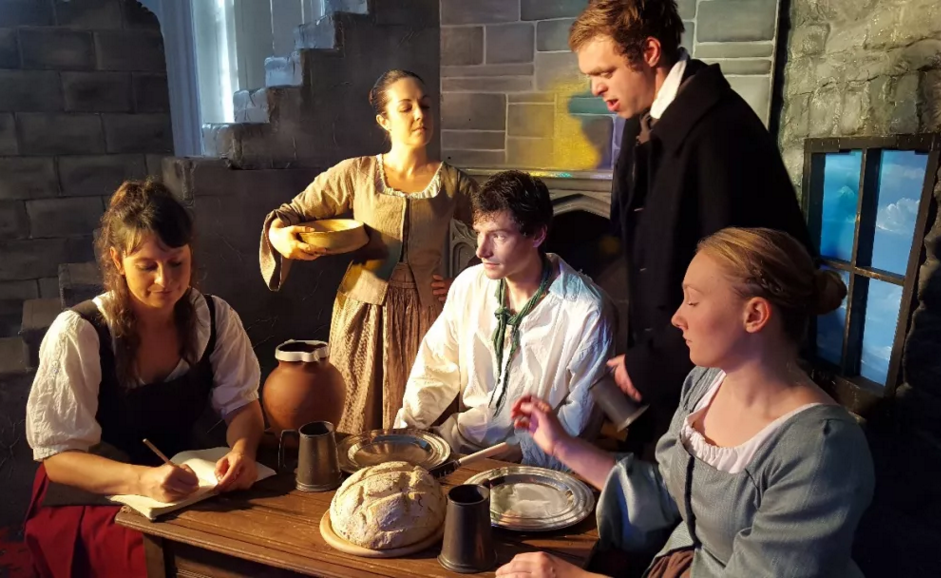 2019话剧呼啸山庄长沙站