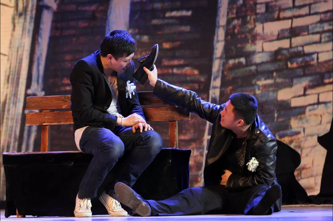 舞台剧乌龙山伯爵长春站