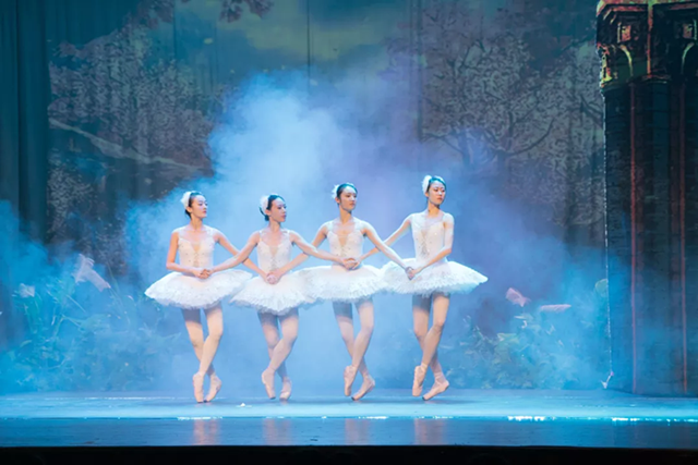 2019上海芭蕾舞剧天鹅湖