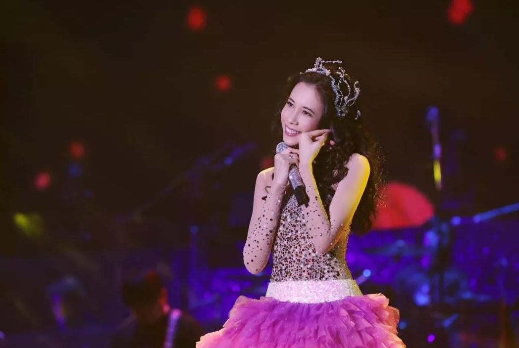 莫文蔚恩施演唱会