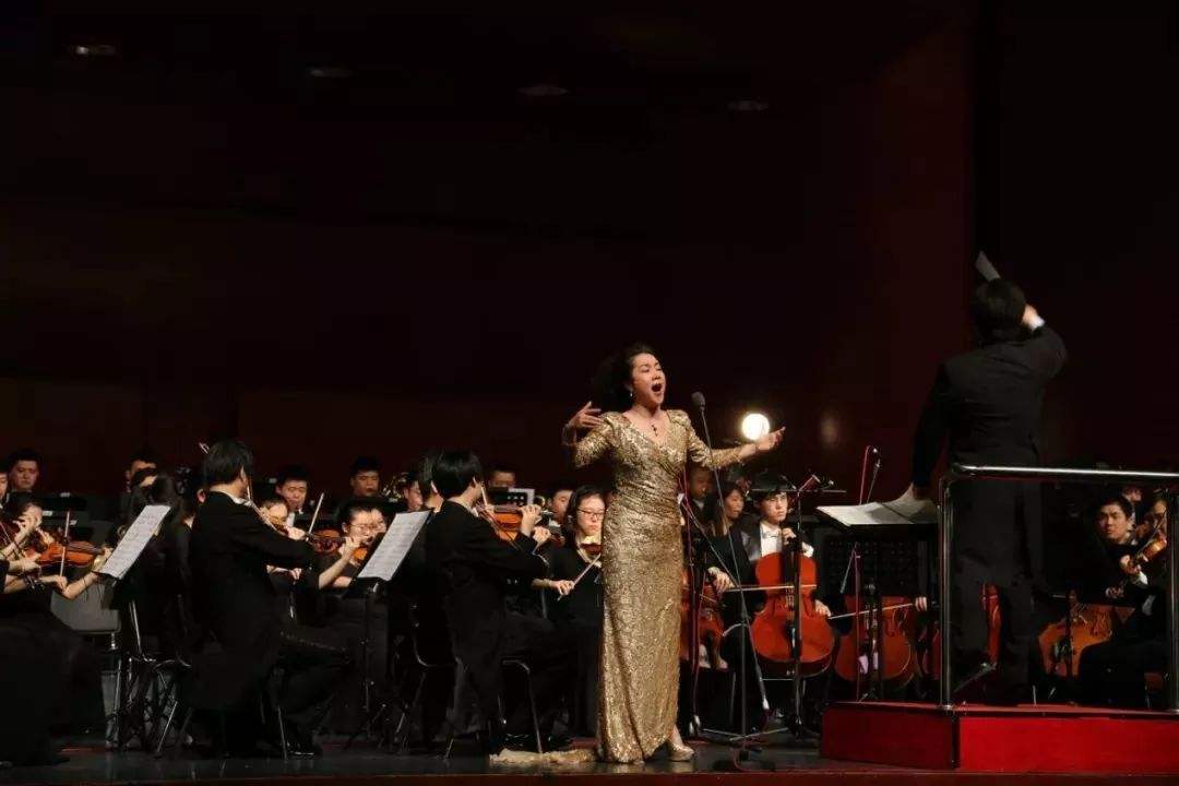 优秀华人歌唱家中山音乐会