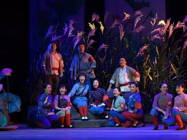 歌剧洪湖赤卫队北京站