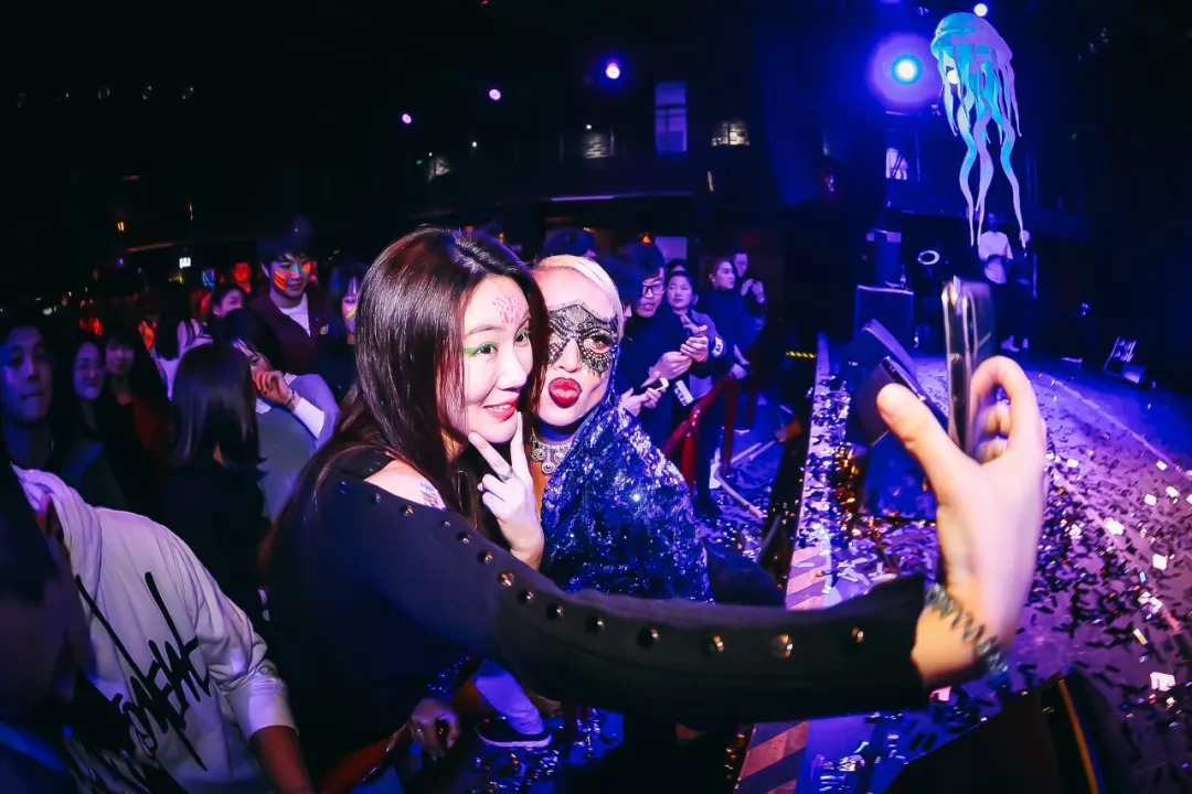 2020成都超模DJ荧光派对