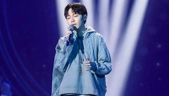 吴青峰大连演唱会