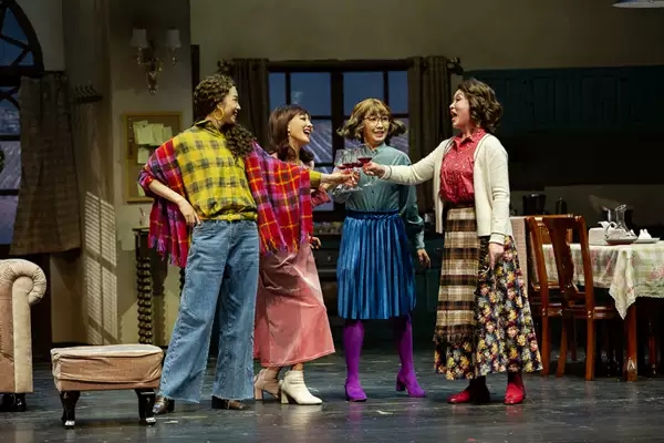 话剧她们的秘密上海站