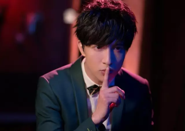 2019薛之谦杨宗纬潍坊群星演唱会