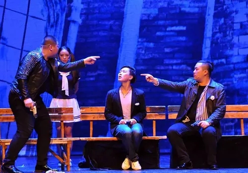 舞台剧乌龙山伯爵长春站