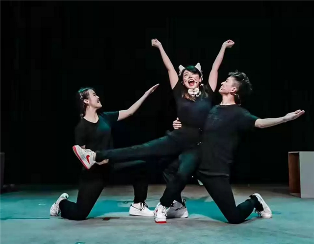 音乐剧有七个名字的猫上海站