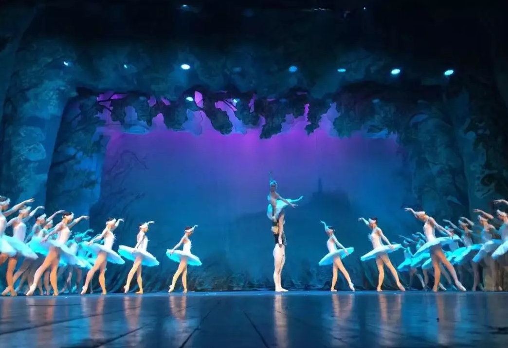 芭蕾舞剧天鹅湖贵阳站