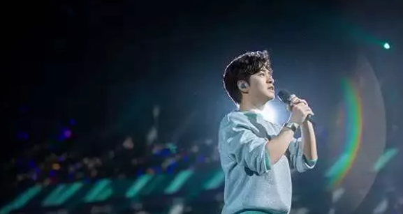 李健南京演唱会