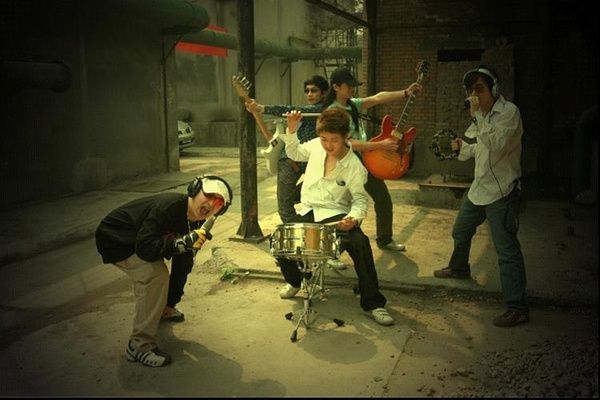 黑撒乐队沈阳演唱会