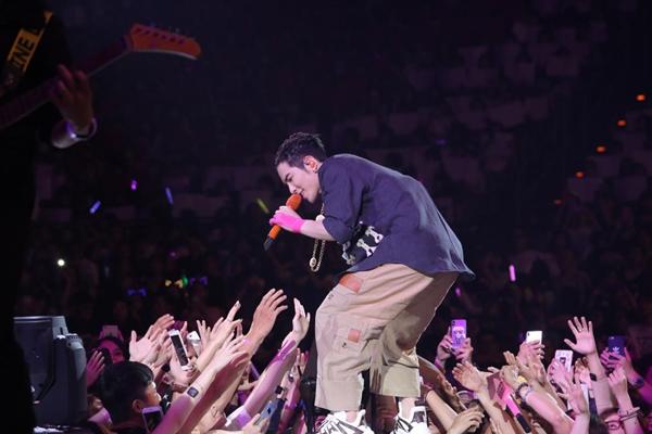 萧敬腾绍兴演唱会