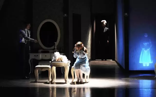  话剧维罗妮卡的房间上海站