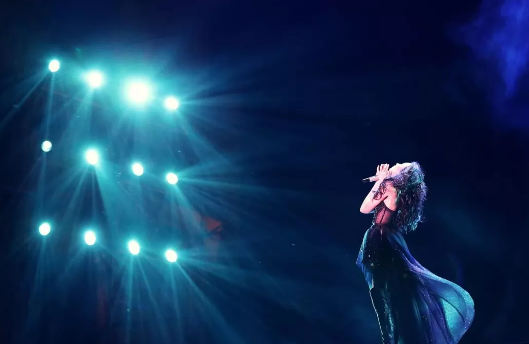 莫文蔚恩施演唱会