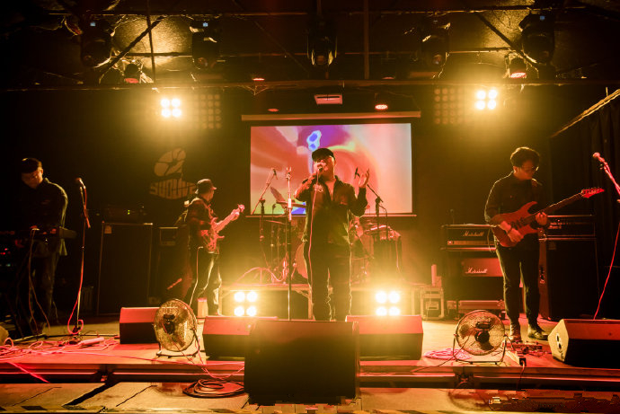 2019鲤鱼滑梯演唱会时间表