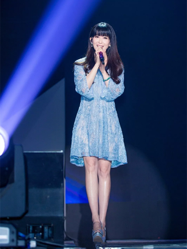 2019薛之谦杨宗纬潍坊群星演唱会