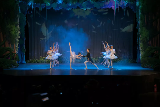 2019上海芭蕾舞剧天鹅湖