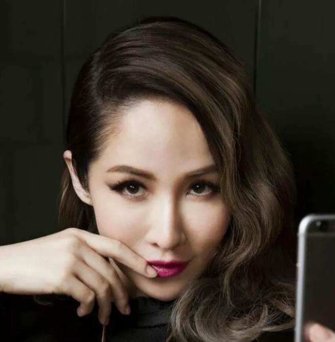 2020萧亚轩重庆演唱会