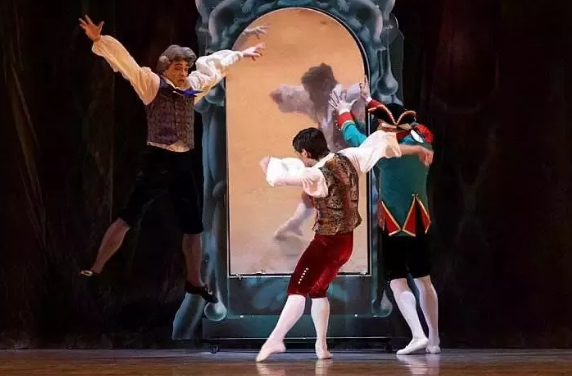 2020歌剧《塞维利亚理发师》重庆站