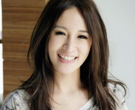 2020萧亚轩南京演唱会在哪举办？买不到票怎么办？