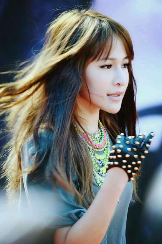 2020萧亚轩上海演唱会