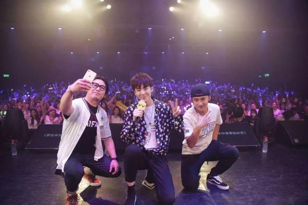 2020摩登兄弟武汉演唱会