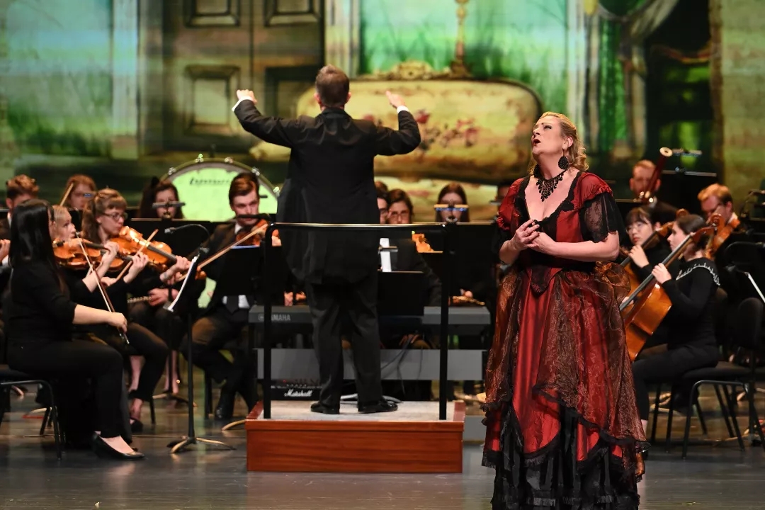 2020歌剧《塞维利亚理发师》重庆站