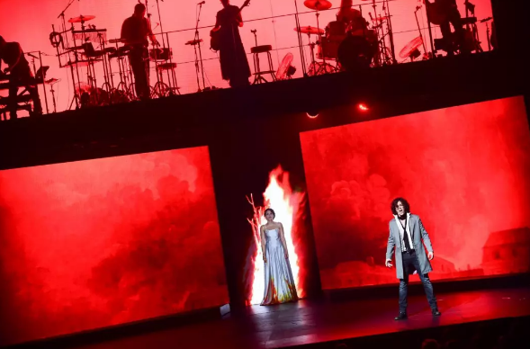 2020音乐剧《摇滚红与黑》成都站