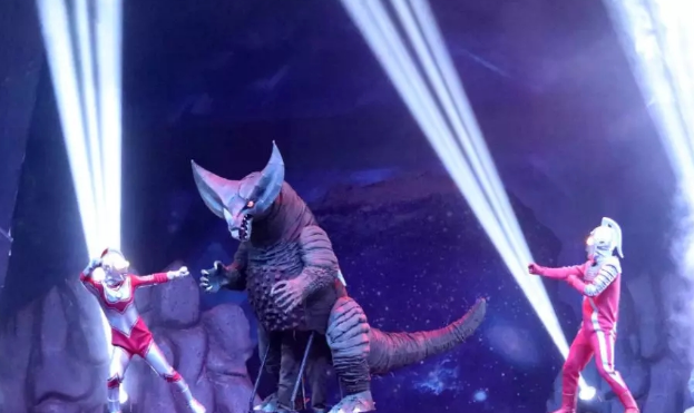 舞台剧《奥特曼宇宙之光》金华站