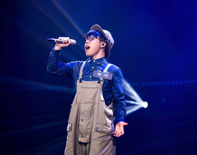 郑云龙阿云嘎南京群星演唱会