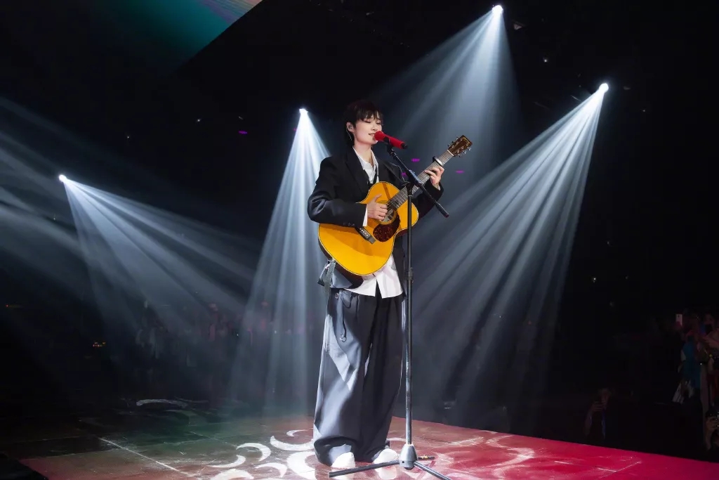 2023李宇春上海演唱会（时间+地点+票价+购票入口）