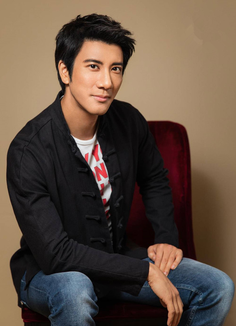 威龙巅峰之夜万人演唱会