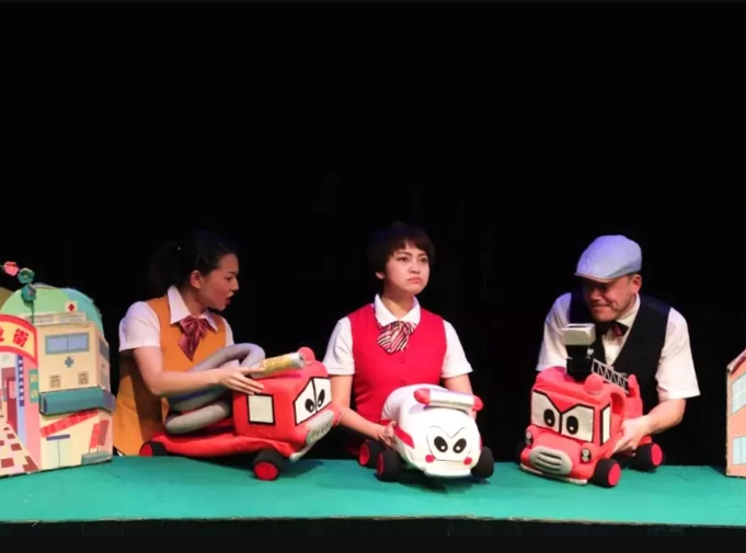 2020儿童剧《小吉普变变变》杭州站