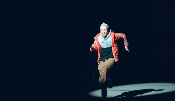 话剧《爸爸的马拉松》呼和浩特站