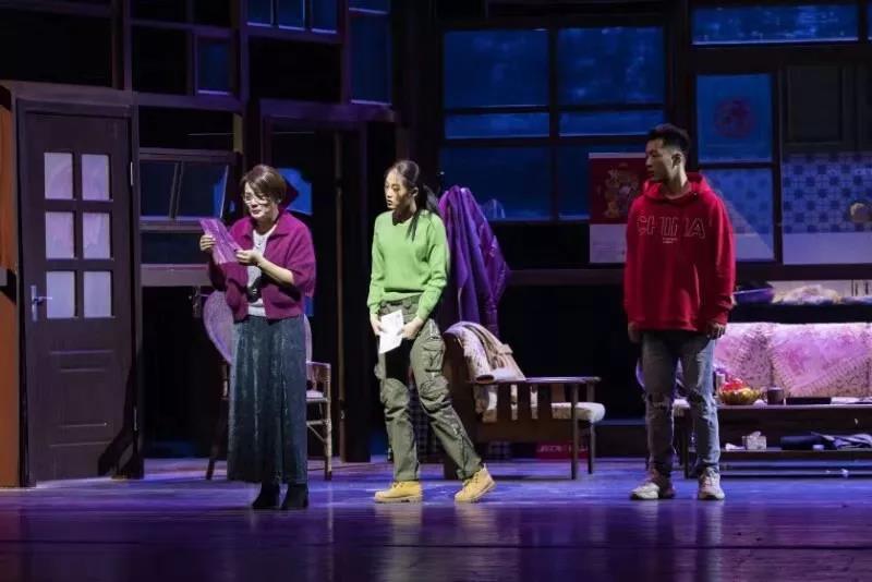 2020话剧《家的年事》徐州站