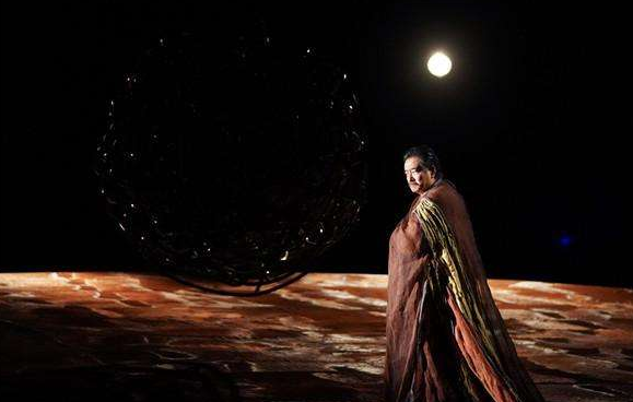 话剧《哈姆雷特》重庆站