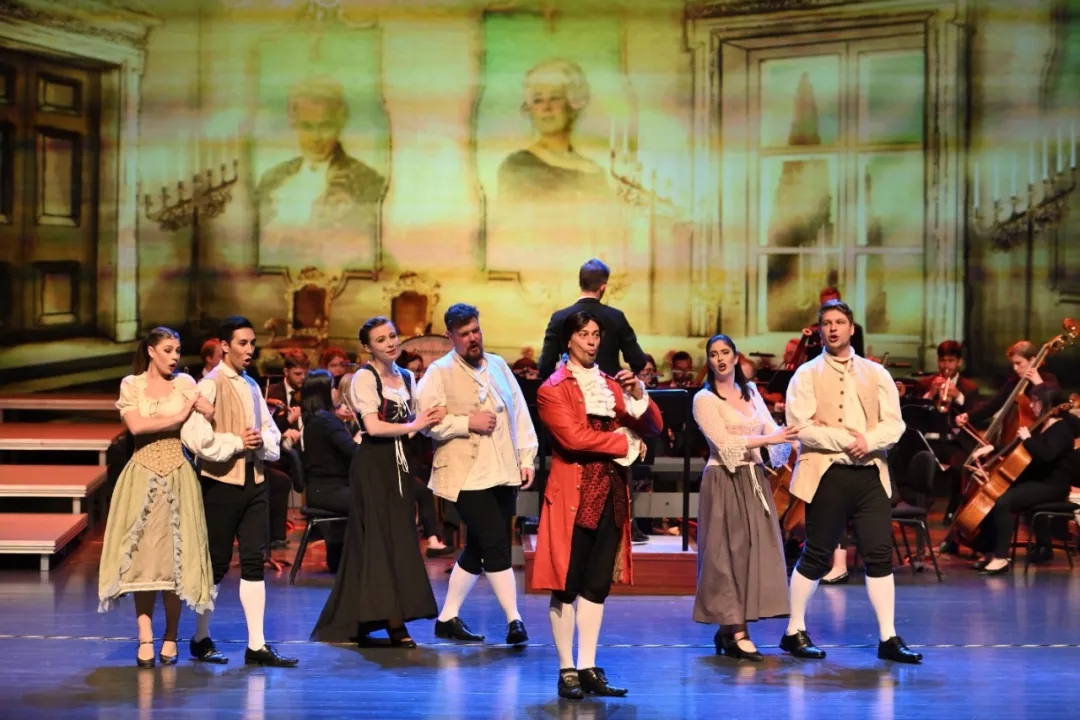 《塞维利亚理发师》