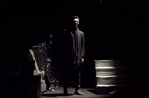 2022喜剧《我只是比较容易放弃》北京站演出信息详情介绍