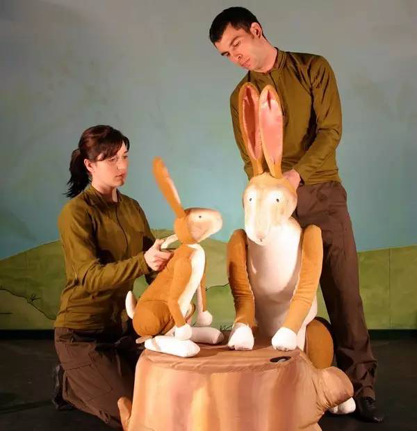 2021大船文化·全球畅销绘本舞台剧《猜猜我有多爱你》中英制作版-天津站