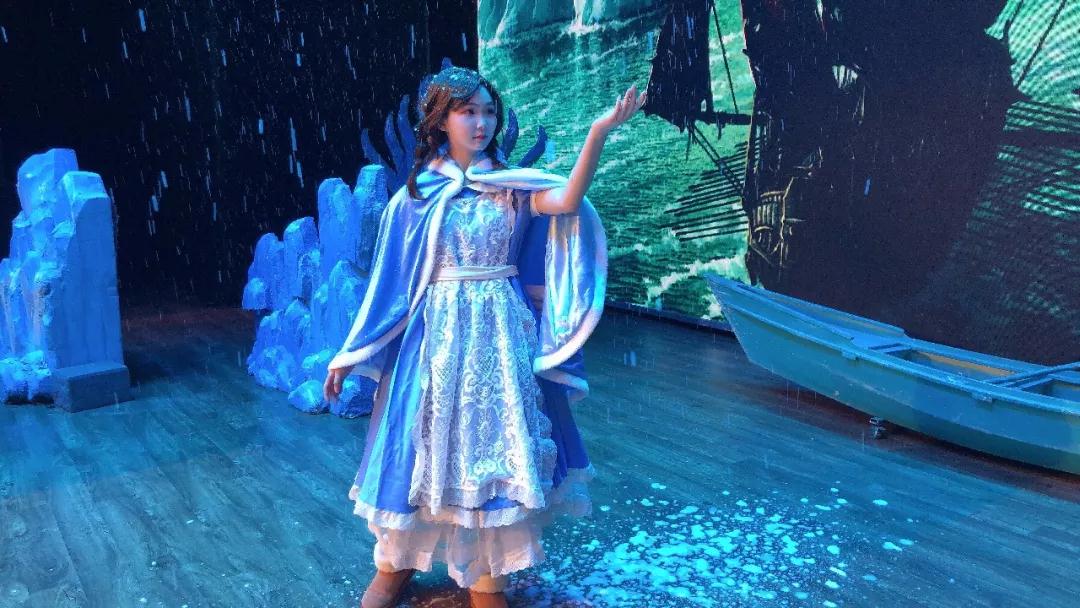 儿童剧《白雪王后》武汉站