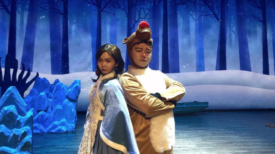 儿童剧《白雪王后》武汉站