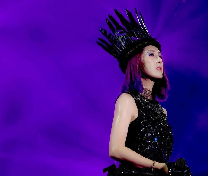 杨千嬅茂名演唱会