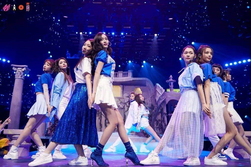 火箭少女101上海演唱会