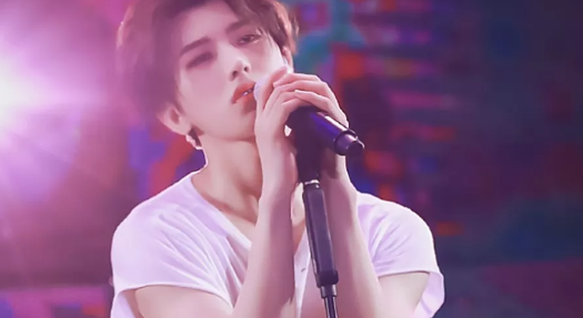 2020蔡徐坤上海演唱会