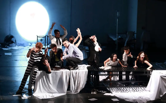 音乐剧空中花园谋杀案上海站