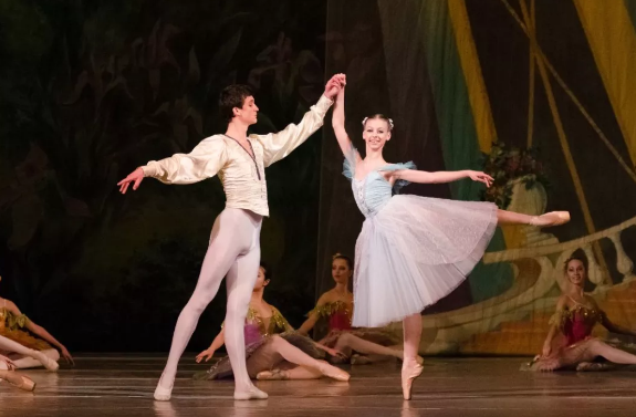 芭蕾舞剧《白雪公主》天津站