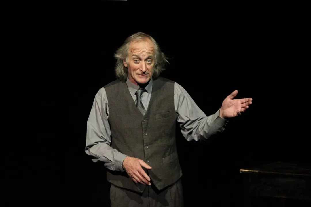 2022英文原版话剧《一个人的莎士比亚》-深圳站