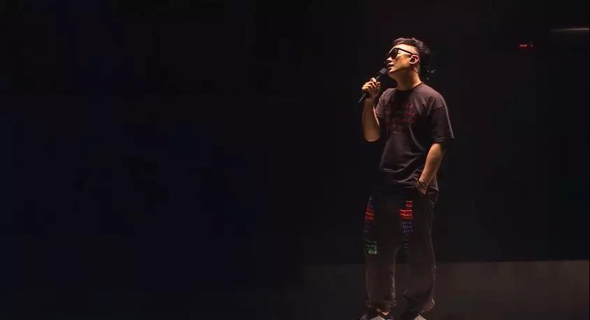 2023陈奕迅上海演唱会(多少钱+什么时候) 2023陈奕迅上海演唱会(多少钱+什么时候)